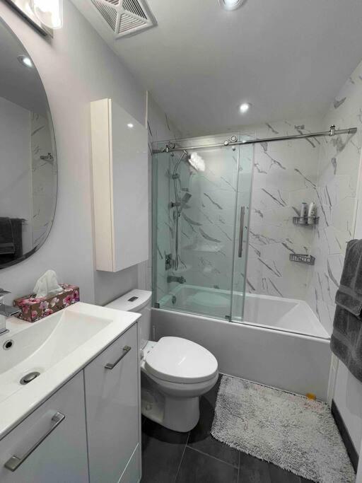 Gorgeous Downtown Condo Τορόντο Εξωτερικό φωτογραφία